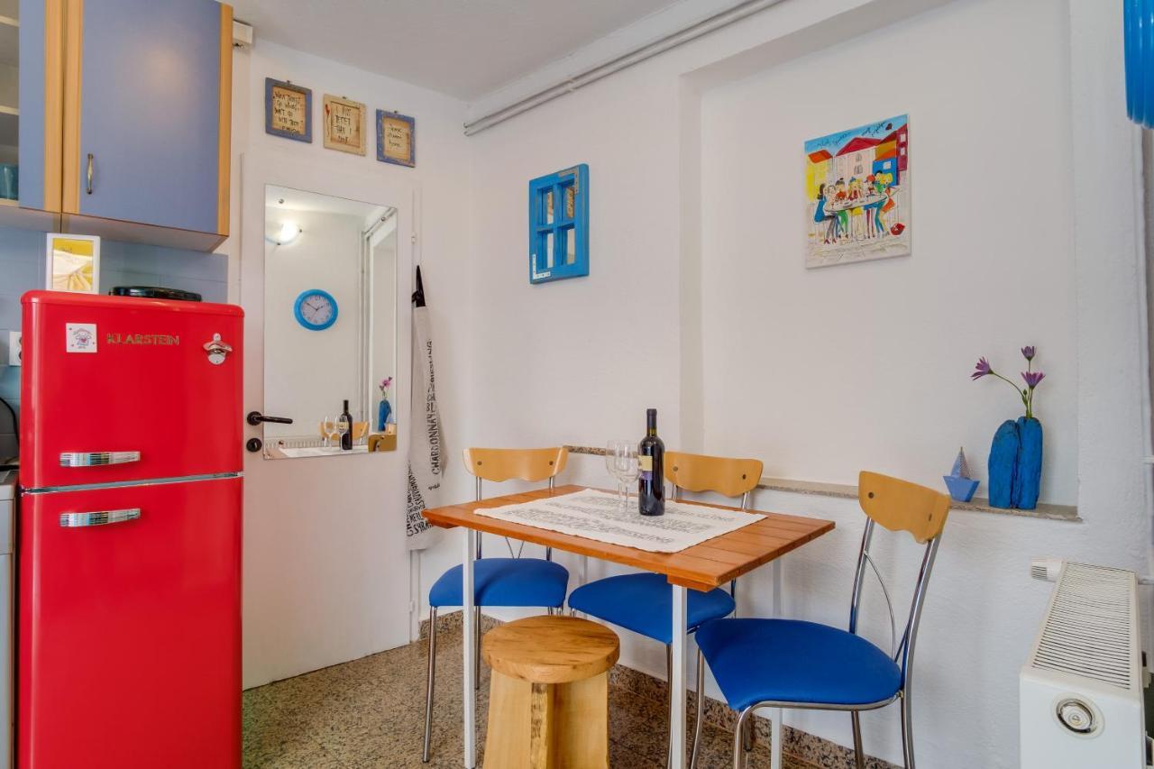 Apartments Kastel Veli Losinj Exterior photo