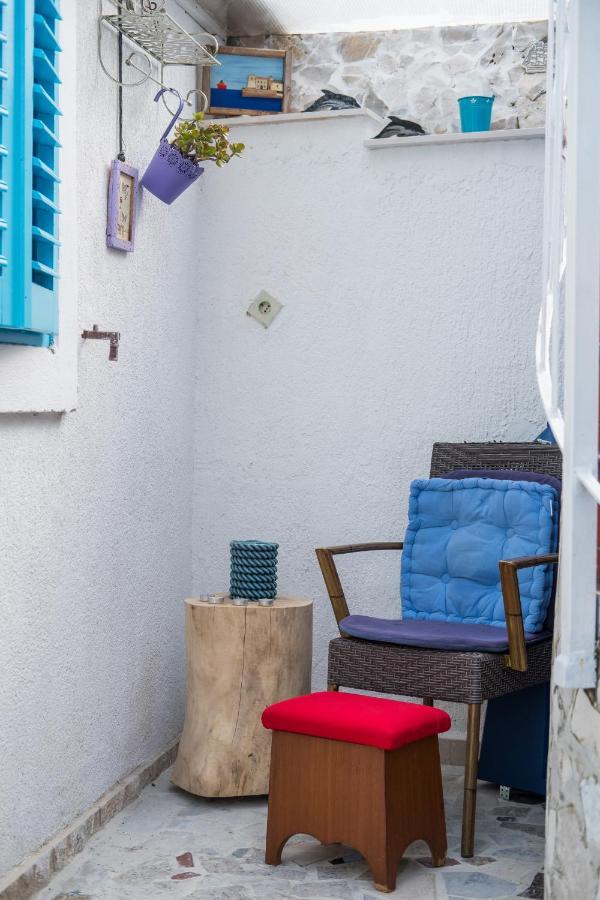 Apartments Kastel Veli Losinj Exterior photo